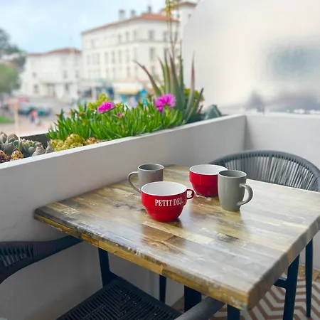 Apartament Le Rivage, Balcon & Wifi En Centre-ville, Royan