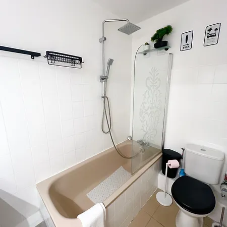 Apartament Le Rivage, Balcon & Wifi En Centre-ville,